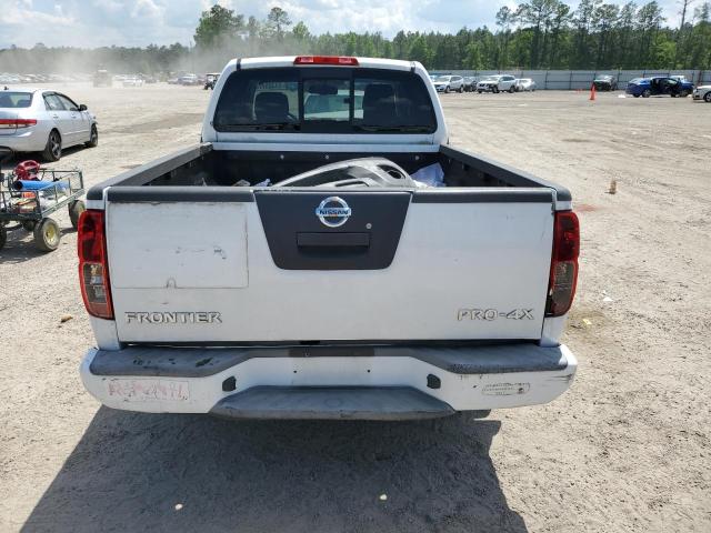 1N6AD0CU6BC401820 - 2011 NISSAN FRONTIER SV WHITE photo 6