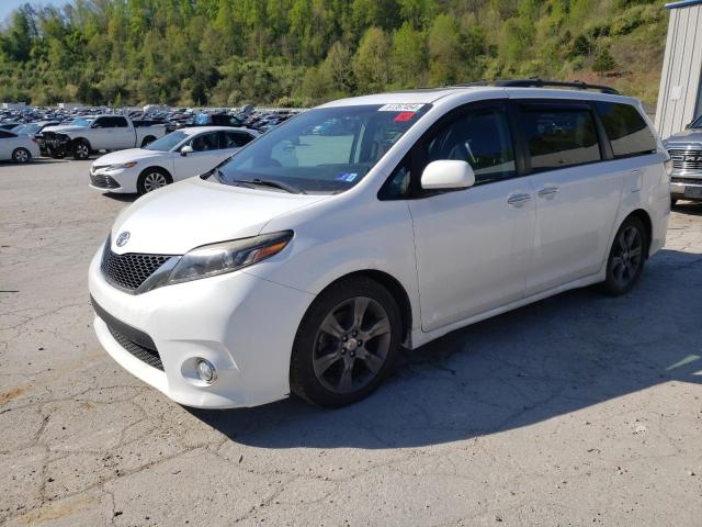 2016 TOYOTA SIENNA SE, 