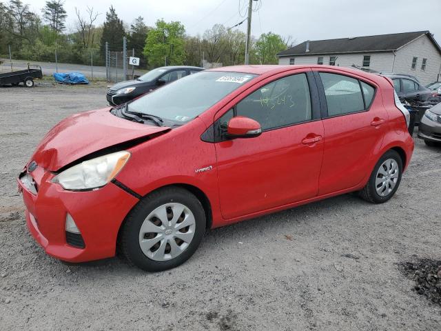 JTDKDTB35D1541809 - 2013 TOYOTA PRIUS C RED photo 1