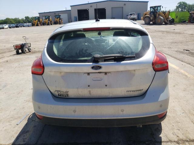 1FADP3N22JL273228 - 2018 FORD FOCUS TITANIUM SILVER photo 6