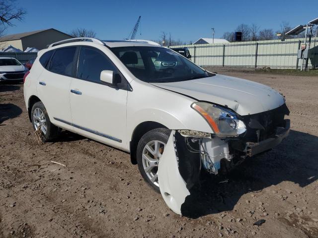 JN8AS5MT3CW278090 - 2012 NISSAN ROGUE S WHITE photo 4