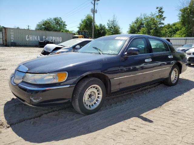 1LNHM81WXXY659011 - 1999 LINCOLN TOWN CAR EXECUTIVE BLACK photo 1