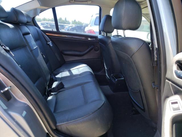 WBAAZ33465KW75810 - 2005 BMW 325 IS SULEV GRAY photo 10