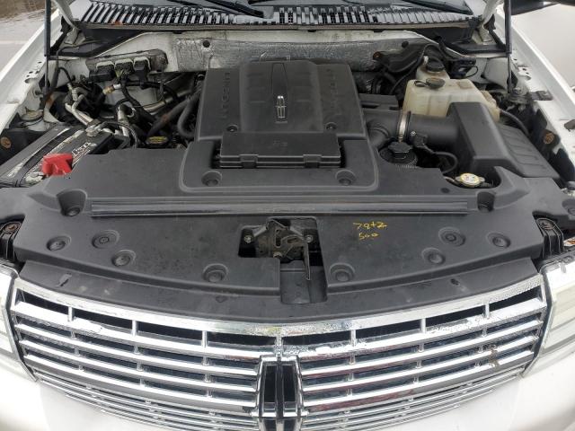 5LMJJ2J51BEJ04504 - 2011 LINCOLN NAVIGATOR 白色 照片 12