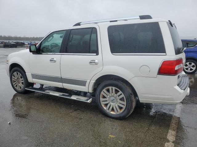 5LMJJ2J51BEJ04504 - 2011 LINCOLN NAVIGATOR 白色 照片 2