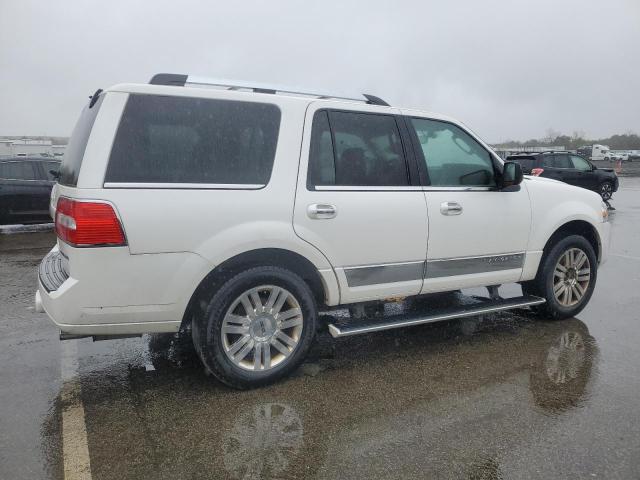 5LMJJ2J51BEJ04504 - 2011 LINCOLN NAVIGATOR 白色 照片 3