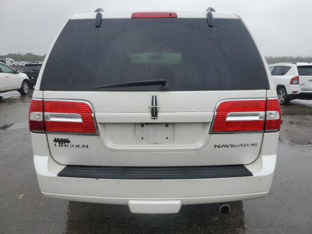 5LMJJ2J51BEJ04504 - 2011 LINCOLN NAVIGATOR 白色 照片 6