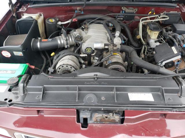 1GTGK29J6WE528864 - 1998 GMC SIERRA K2500 BURGUNDY photo 11