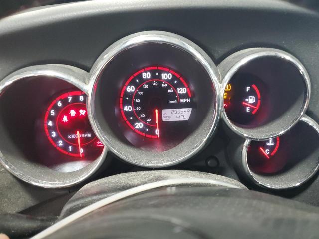 2T1KR32E38C699991 - 2008 TOYOTA COROLLA MA XR WHITE photo 9