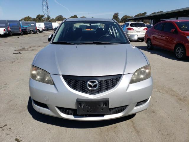 JM1BK12G161503400 - 2006 MAZDA 3 I SILVER photo 5