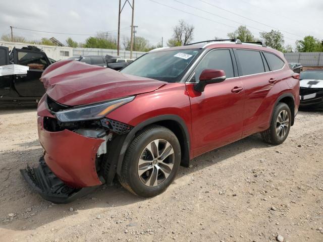 5TDGZRAH5MS525569 - 2021 TOYOTA HIGHLANDER XLE MAROON photo 1