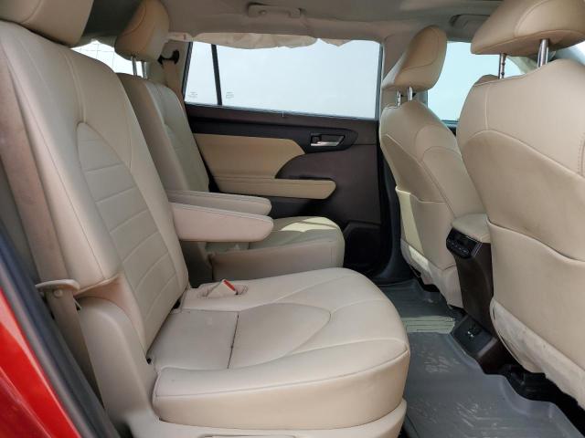 5TDGZRAH5MS525569 - 2021 TOYOTA HIGHLANDER XLE MAROON photo 11