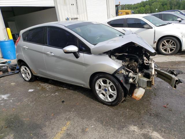 3FADP4EJ7EM212720 - 2014 FORD FIESTA SE SILVER photo 4