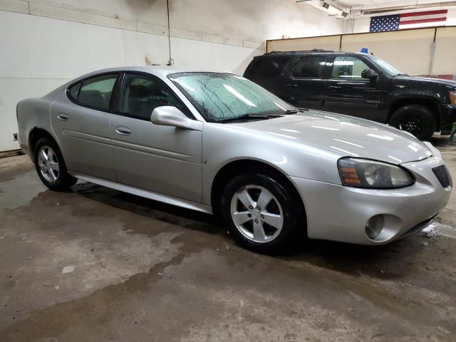 2G2WP552181176198 - 2008 PONTIAC GRAND PRIX 银色 照片 4