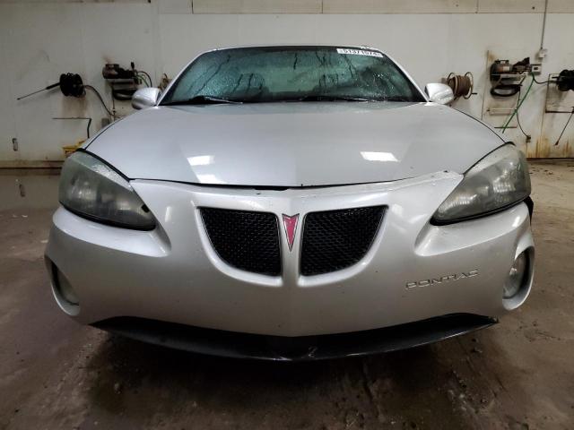 2G2WP552181176198 - 2008 PONTIAC GRAND PRIX 银色 照片 5