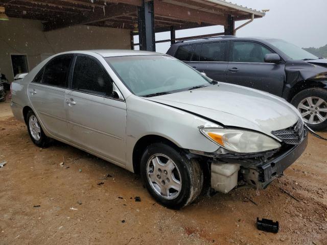 4T1BE32K23U779047 - 2003 TOYOTA CAMRY LE SILVER photo 4