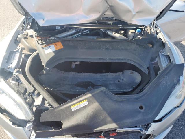 5YJSA1H14EFP31824 - 2014 TESLA MODEL S 银色 照片 11