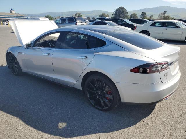 5YJSA1H14EFP31824 - 2014 TESLA MODEL S 银色 照片 2