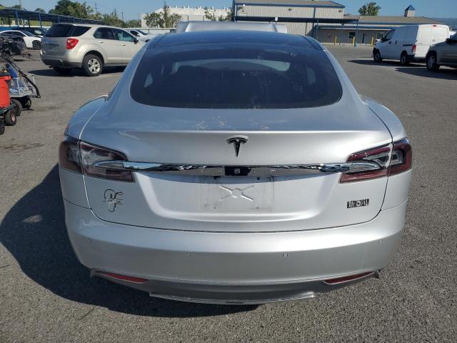 5YJSA1H14EFP31824 - 2014 TESLA MODEL S 银色 照片 6