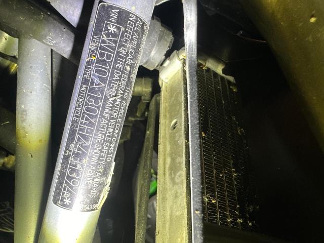 WB10A1304HZ431394 - 2017 BMW R1200 RT WHITE photo 10