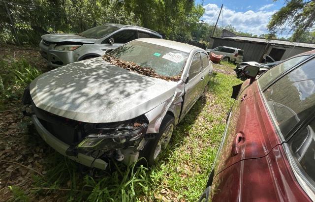 2G1105S32K9139783 - 2019 CHEVROLET IMPALA PREMIER Серебристый фото 2