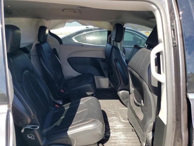 2C4RC1BG0JR217859 - 2018 CHRYSLER PACIFICA TOURING L Մոխրագույն լուսանկար 11