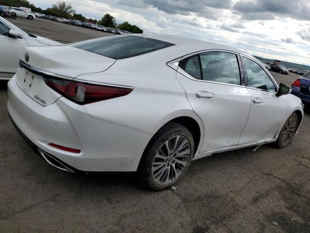 58ADZ1B13LU056857 - 2020 LEXUS ES 350 WHITE photo 3