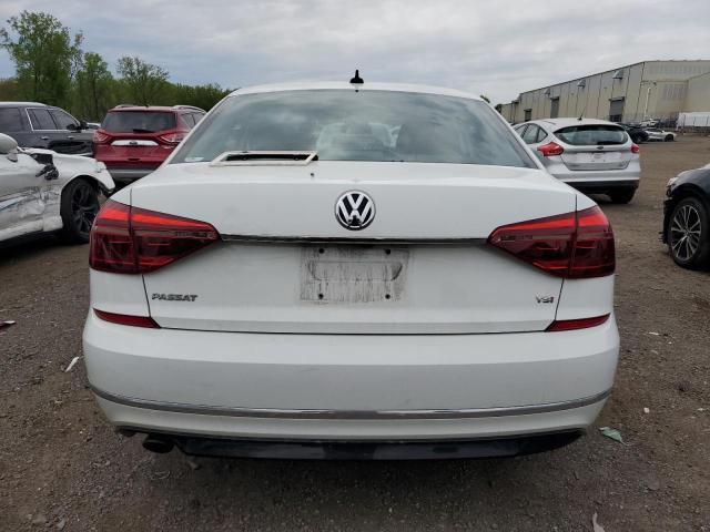 1VWDT7A36HC082687 - 2017 VOLKSWAGEN PASSAT R-LINE Weiß Foto 6