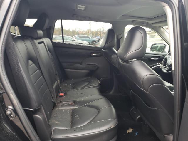 5TDHZRBH9NS572429 - 2022 TOYOTA HIGHLANDER XLE BLACK photo 11