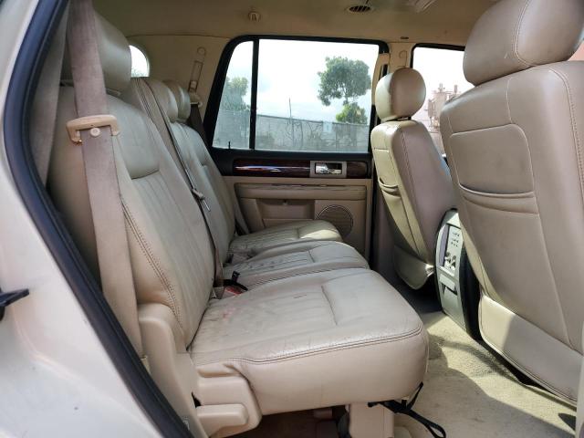 5LMFU28535LJ19136 - 2005 LINCOLN NAVIGATOR 米色 照片 11