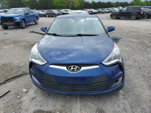 KMHTC6AD1HU306374 - 2017 HYUNDAI VELOSTER BLUE photo 5