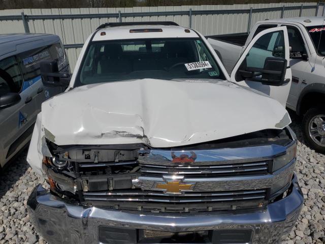 1GB4KYC80FF532001 - 2015 CHEVROLET SILVERADO K3500 WHITE photo 11