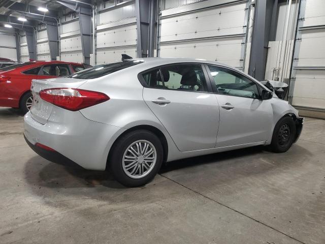 KNAFX4A68F5350257 - 2015 KIA FORTE LX SILVER photo 3