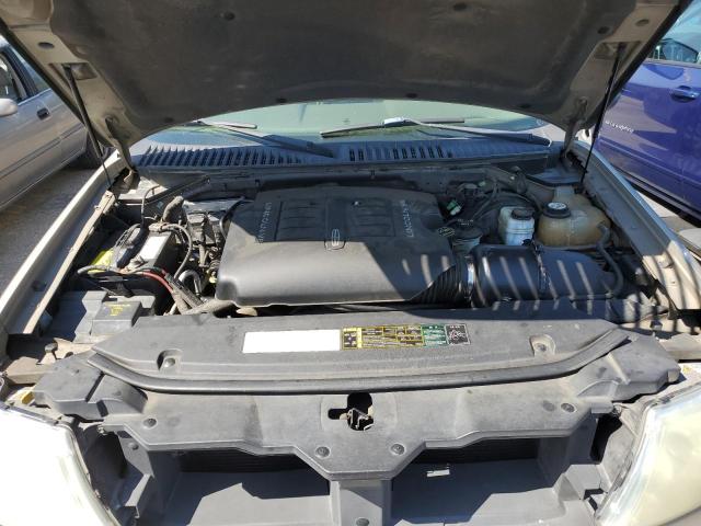 5LMFU27R44LJ21254 - 2004 LINCOLN NAVIGATOR თაფლისფერი ფოტო 11