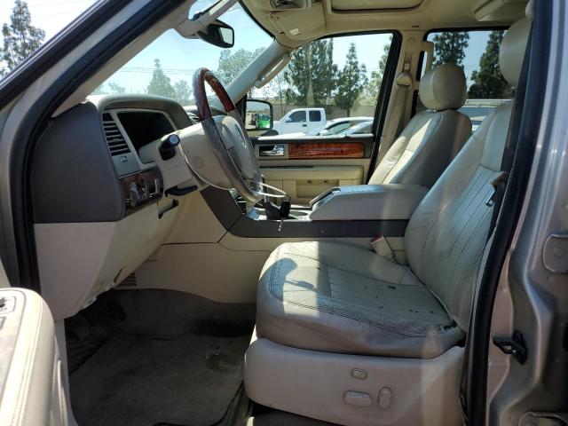 5LMFU27R44LJ21254 - 2004 LINCOLN NAVIGATOR TAN photo 7