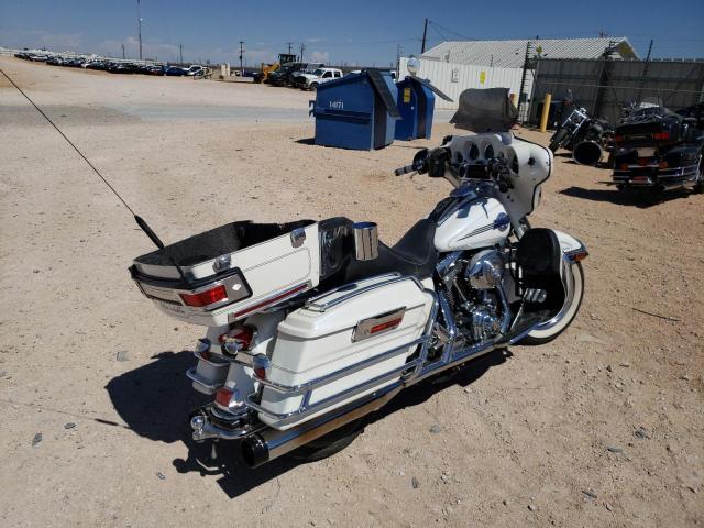 1HD1FCW175Y632988 - 2005 HARLEY-DAVIDSON FLHTCUI 白色 照片 4