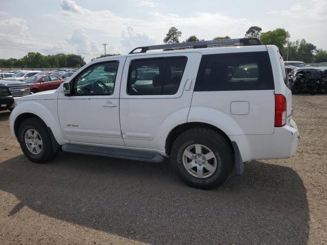 5N1AR18W05C771634 - 2005 NISSAN PATHFINDER LE WHITE photo 2