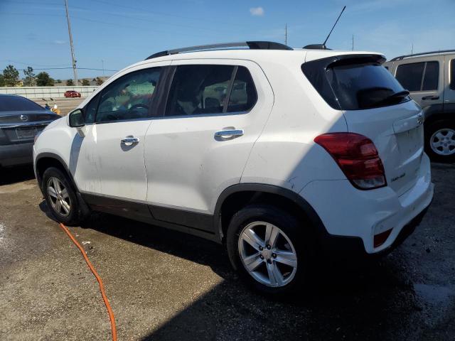 3GNCJPSB3LL204193 - 2020 CHEVROLET TRAX 1LT WHITE photo 2