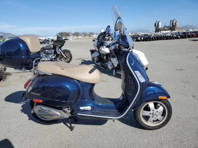 2016 VESPA GTS 300 SUPER, 