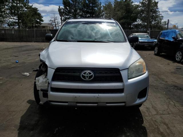 2T3BF4DV6BW135762 - 2011 TOYOTA RAV4 SILVER photo 5