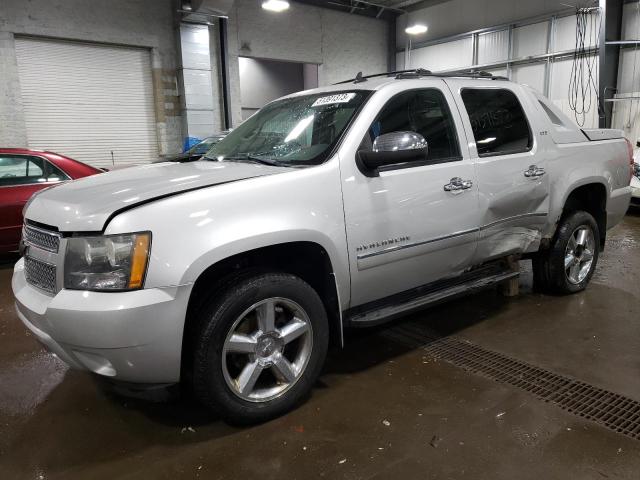 3GNTKGE31BG390938 - 2011 CHEVROLET AVALANCHE LTZ SILVER photo 1