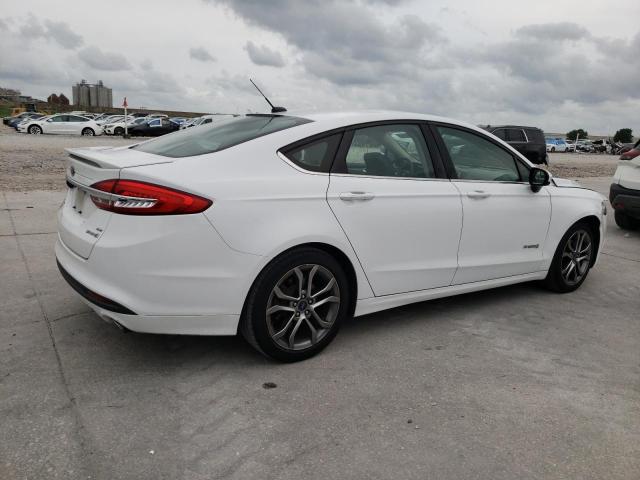 3FA6P0LUXHR316270 - 2017 FORD FUSION SE HYBRID WHITE photo 3