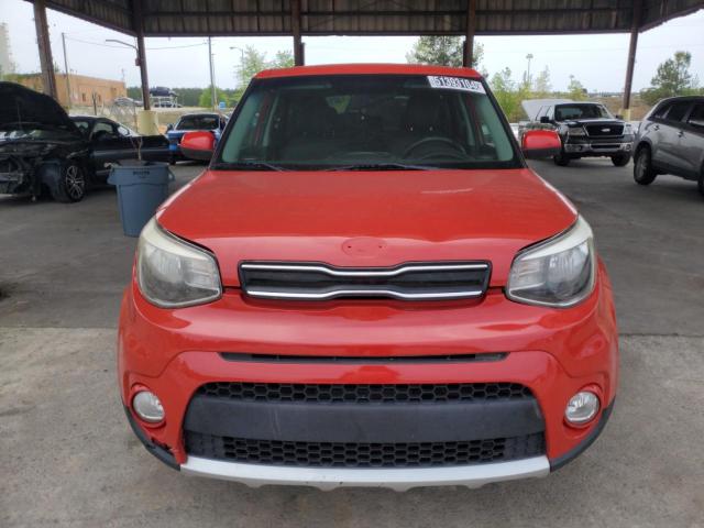 KNDJP3A56J7517758 - 2018 KIA SOUL + RED photo 5