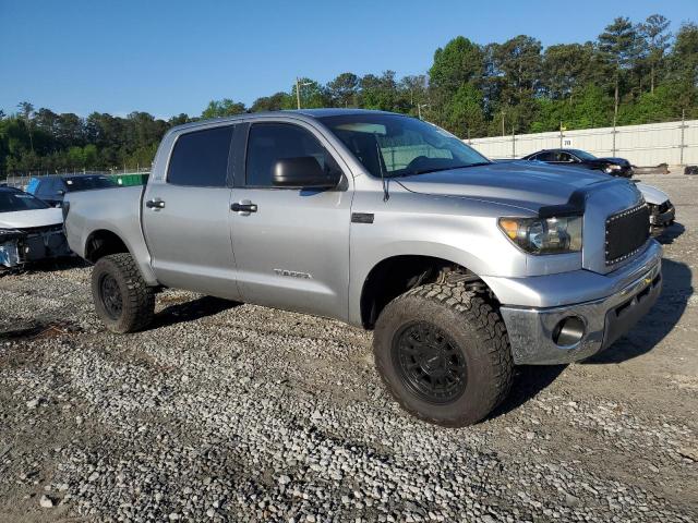 5TBEV541X7S453694 - 2007 TOYOTA TUNDRA CREWMAX SR5 SILVER photo 4