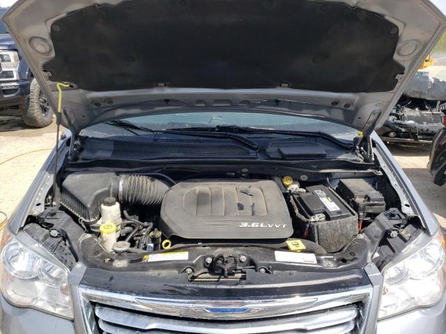 2C4RC1CG5DR716658 - 2013 CHRYSLER TOWN & COU TOURING L SILVER photo 12
