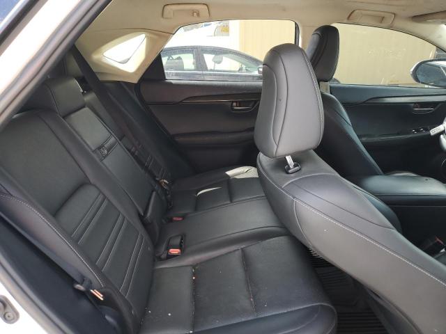 JTJBARBZ5J2156270 - 2018 LEXUS NX 300 BASE 白色 照片 11