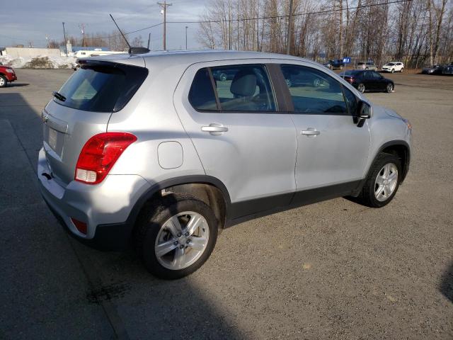 3GNCJNSB5JL290169 - 2018 CHEVROLET TRAX LS SILVER photo 3