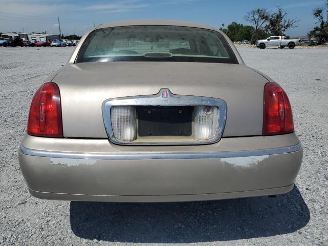 1LNHM81WXXY720955 - 1999 LINCOLN TOWN CAR EXECUTIVE Braun Foto 6