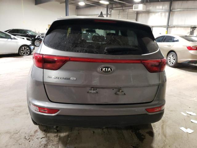 KNDPM3ACXJ7344702 - 2018 KIA SPORTAGE LX GRAY photo 6