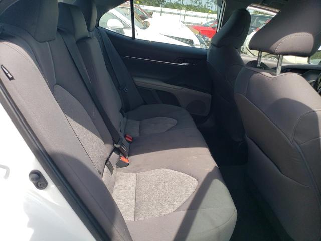 4T1C11AK9NU682159 - 2022 TOYOTA CAMRY LE WHITE photo 10